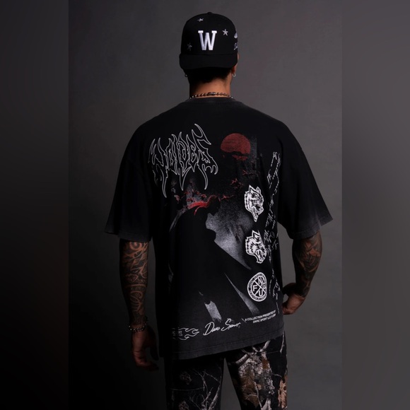 IN THE SHADOWS "PREMIUM" OVERSIZED TEE IN BLACK- Soldout!! - Picture 9 of 10